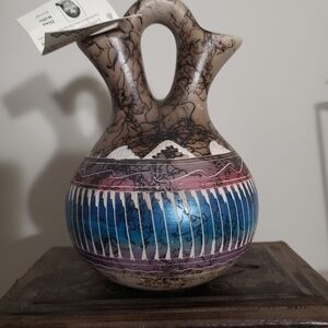 Navaho Horse Hair Wedding Vessel, Signed, NWT